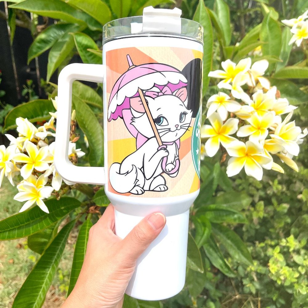 Disney Starbucks The Aristocats Marie 40 oz Tumbler/Water bottle/Mug wit…